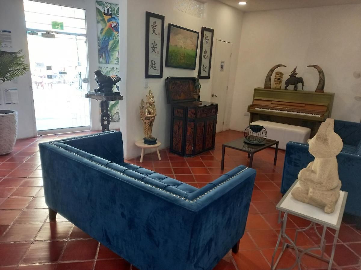 Hotel Hpt-8 En Getsemani Con Desayuno Y Piscina *