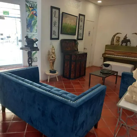 Hotel Hpt-8 En Getsemani Con Desayuno Y Piscina *